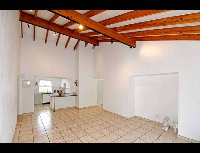 2 BEDROOM APARTMENT FOR SALE IN KELLAND